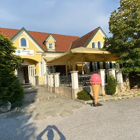 Landcafe Auszeit Отель Albersdorf