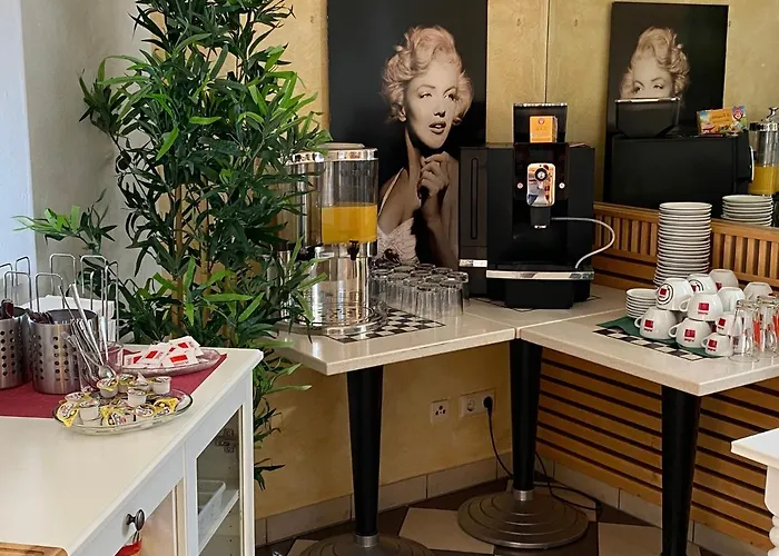 Landcafe Auszeit فندق Albersdorf